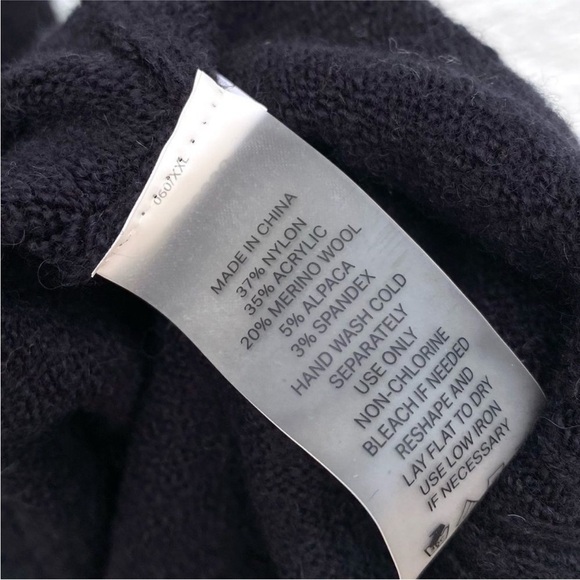 Court & Rowe Wool Blend V-Neck Button Front Cardigan In Black Size M NWOT - Picture 13 of 14